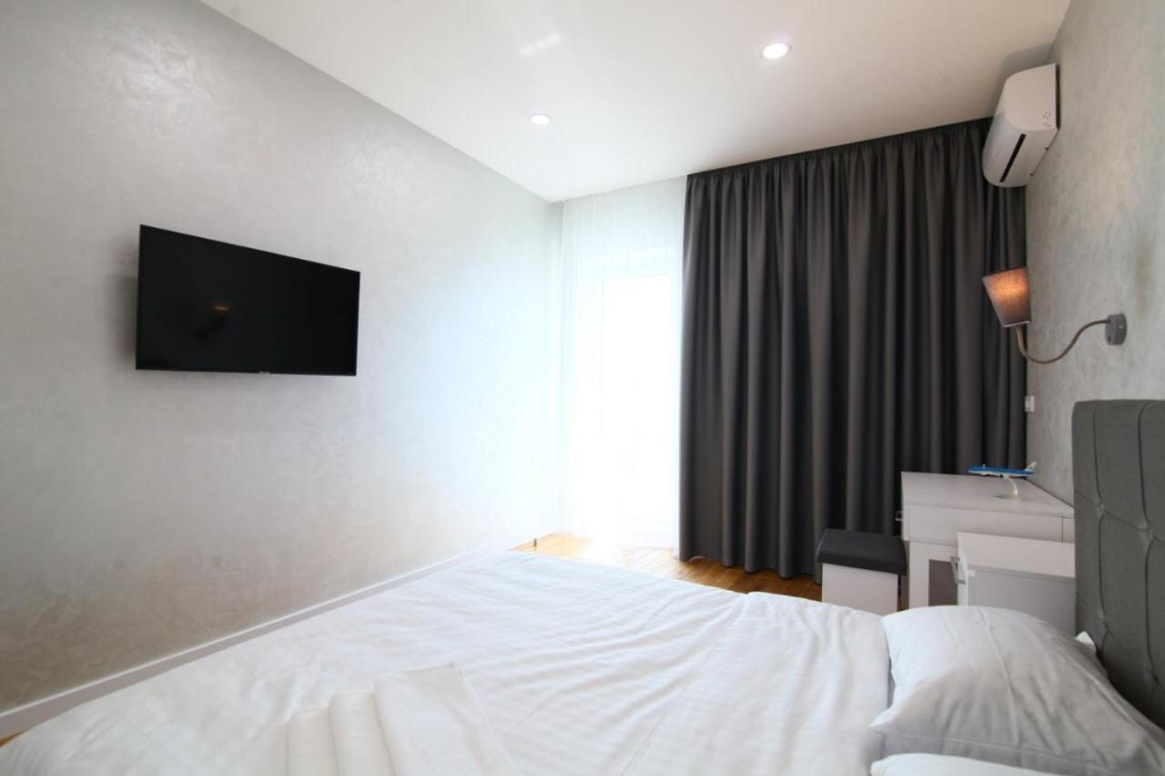 Apartment Vidfort шевченка 42а *